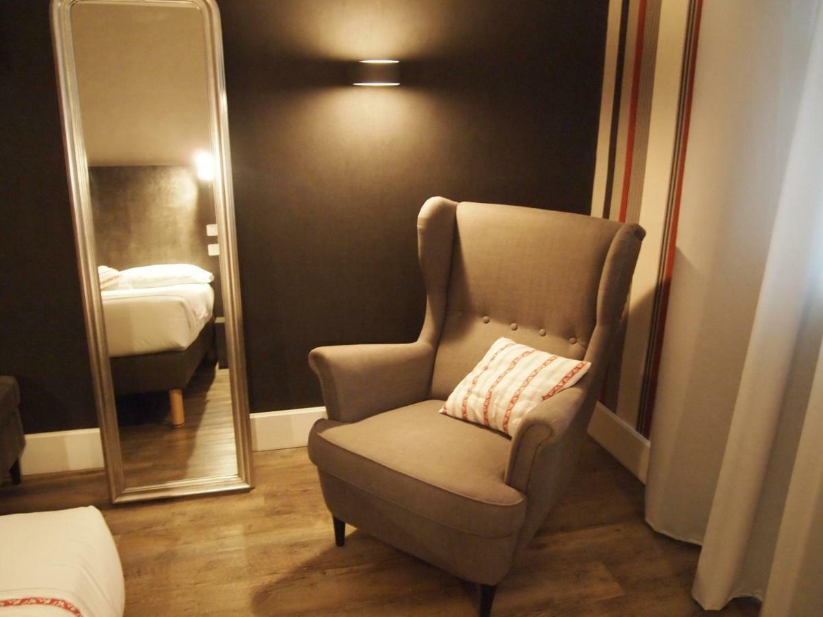 Hotel Colbert Тур Экстерьер фото